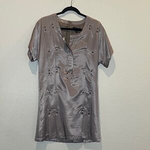 Season.js Taupe Satin Short Sleeve mini dress with grommet like accent Large